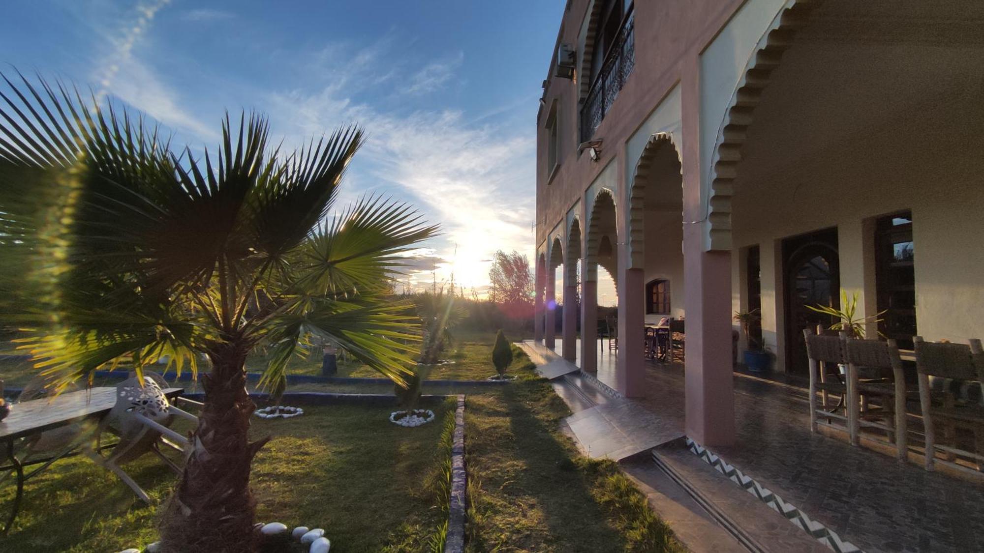 Guest House Qodwa Sidi Abdallah Ghiat Exterior foto