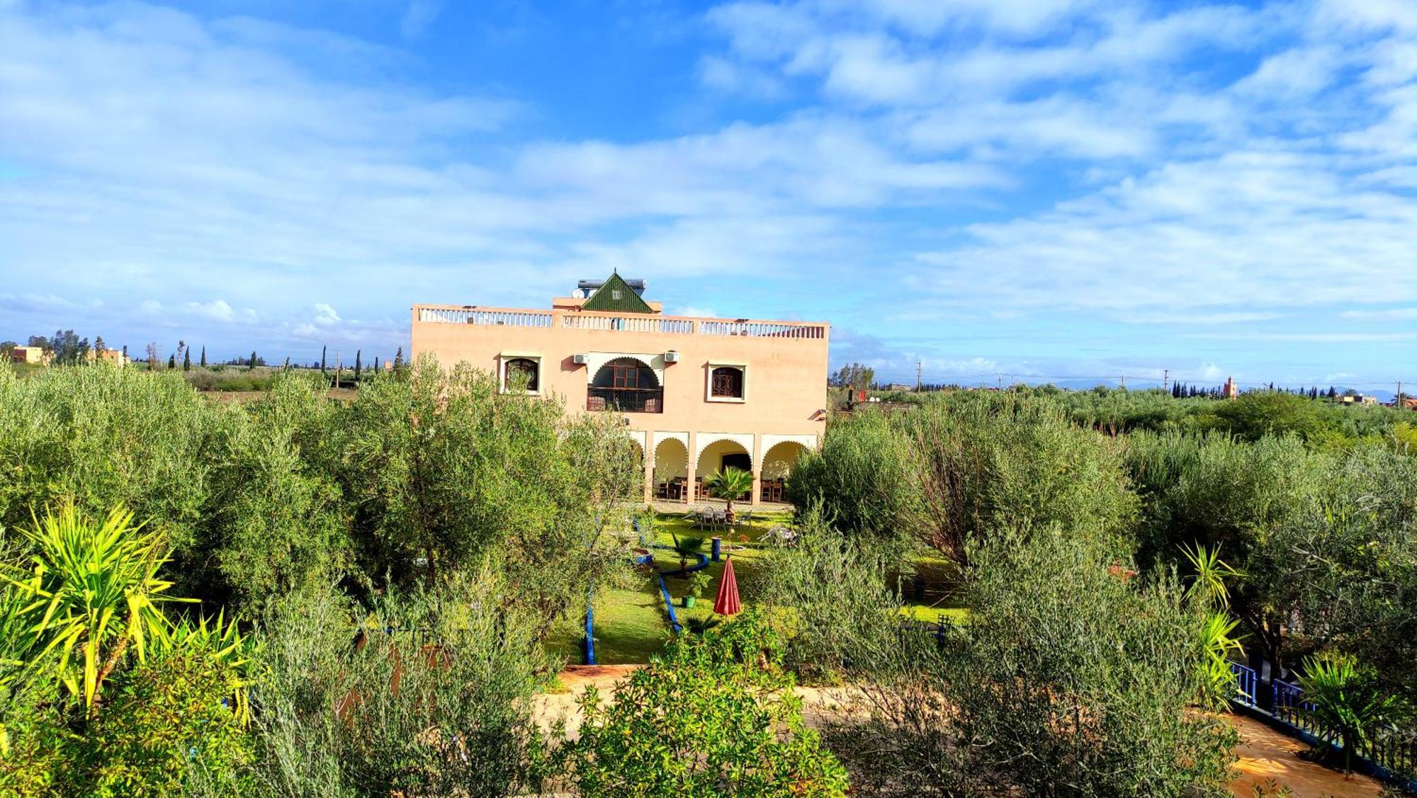 Guest House Qodwa Sidi Abdallah Ghiat Exterior foto